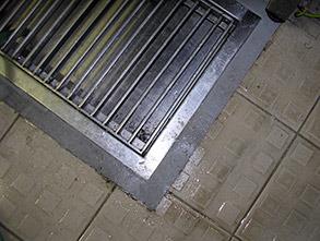 Grating seat repaired using Belzona 4111 (Magma-Quartz)